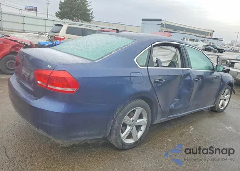 2013 Volkswagen Passat Se z USA, uszkodzony, nr VIN 1VWBP7A30DC117410